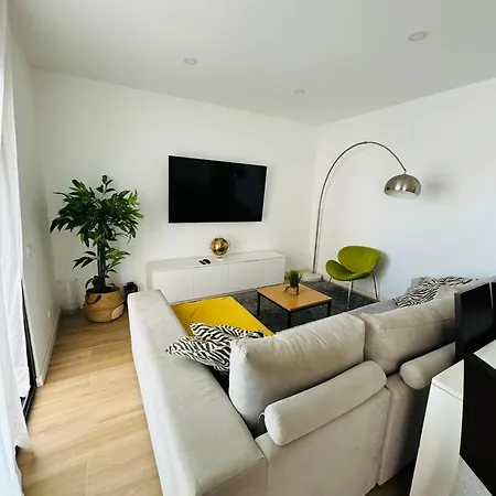 בית נופש Cancelar Kerum House פורטימאו